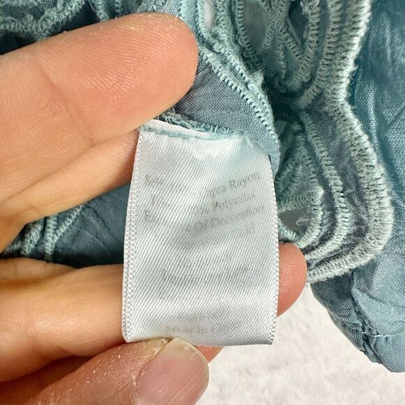 Johnny Was Embroidered Eyelet Crochet Top Size Small V-Neck Long Sleeve Boho - Picture 6 of 6